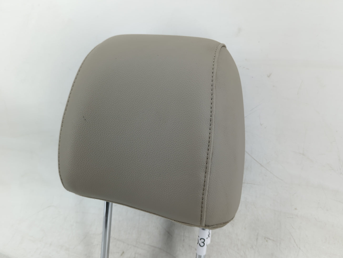 2014 Ford Escape Headrest Head Rest Front Driver Passenger Seat Fits OEM Used Auto Parts - Oemusedautoparts1.com