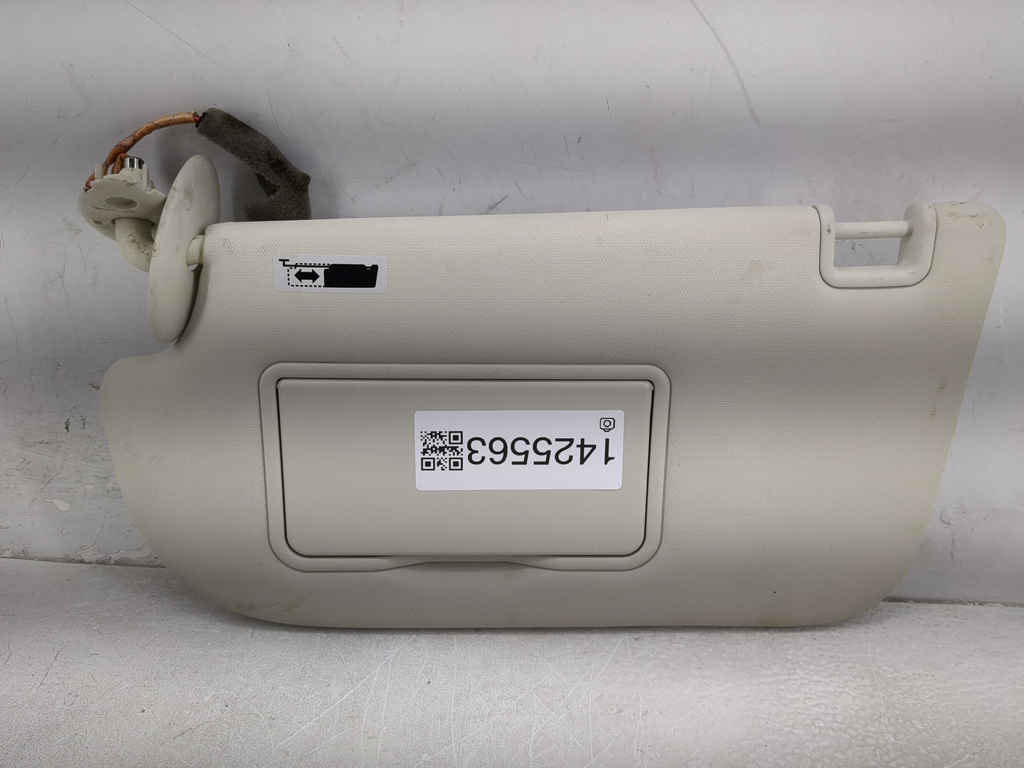 2013-2019 Ford Escape Sun Visor Shade Replacement Driver Left Mirror Fits Fits 2013 2014 2015 2016 2017 2018 2019 OEM Used A