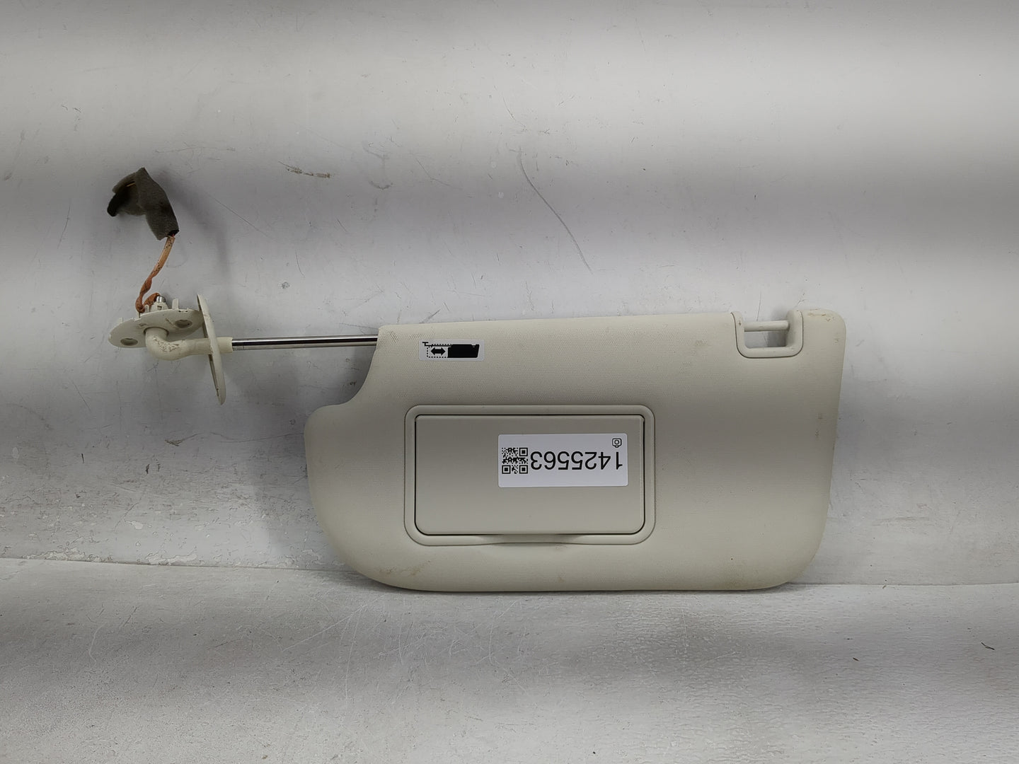 2013-2019 Ford Escape Sun Visor Shade Replacement Driver Left Mirror Fits Fits 2013 2014 2015 2016 2017 2018 2019 OEM Used A