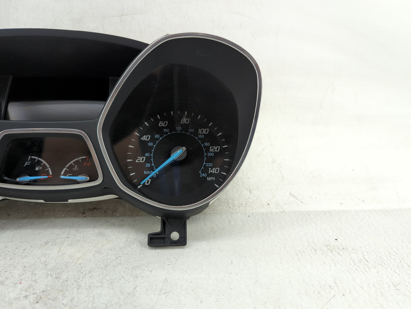 2013-2014 Ford Escape Instrument Cluster Speedometer Gauges P/N:CL8F-10894-B Fits Fits 2013 2014 OEM Used Auto Parts - Oemus