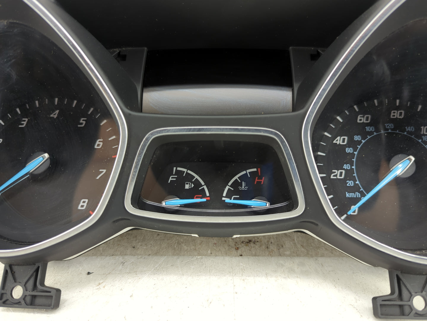 2013-2014 Ford Escape Instrument Cluster Speedometer Gauges P/N:CL8F-10894-B Fits Fits 2013 2014 OEM Used Auto Parts - Oemus