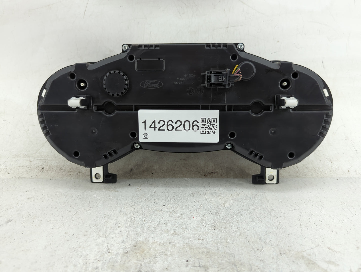 2013-2014 Ford Escape Instrument Cluster Speedometer Gauges P/N:CL8F-10894-B Fits Fits 2013 2014 OEM Used Auto Parts - Oemus