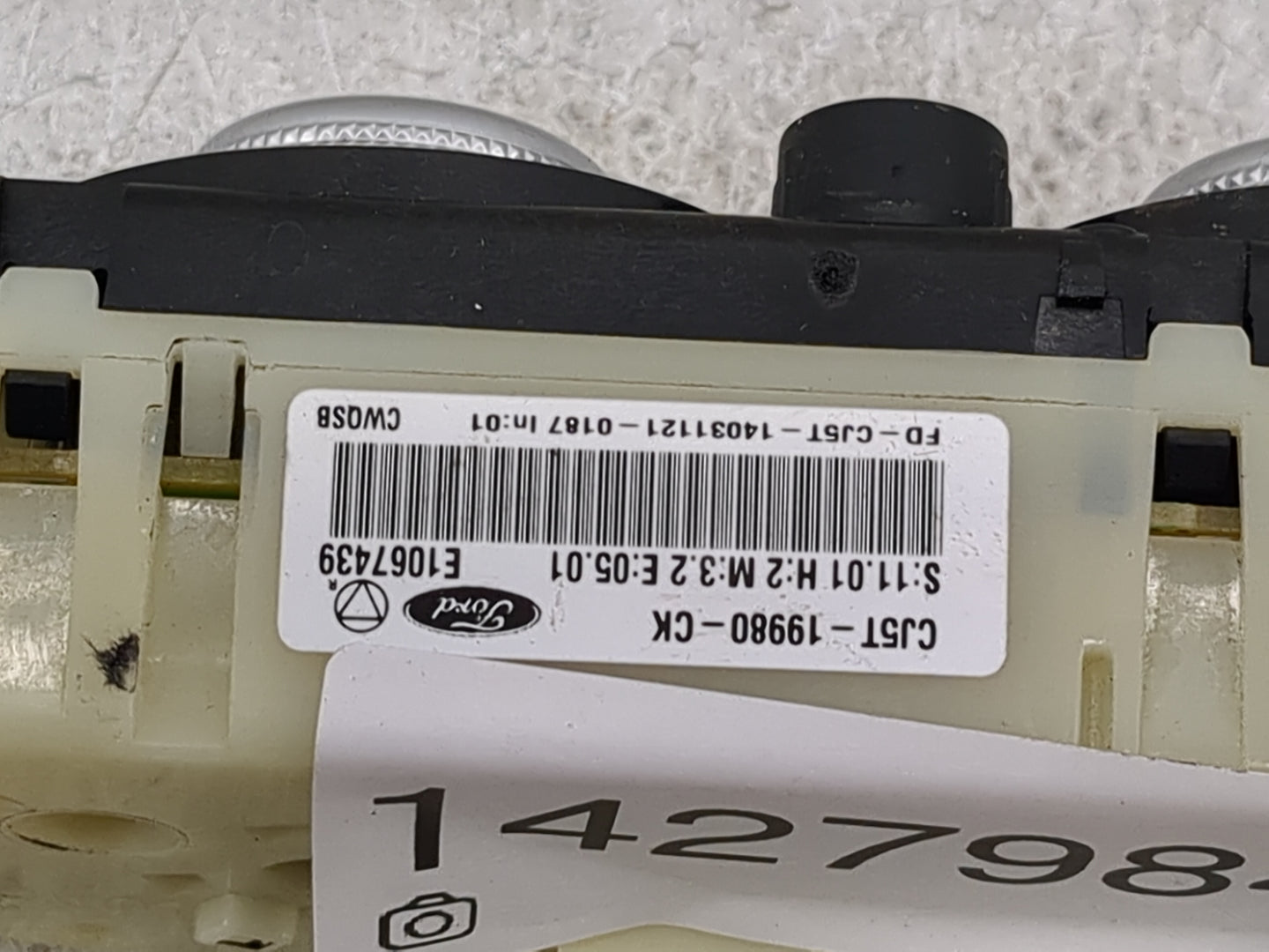 2013-2016 Ford Escape Climate Control Module Temperature AC/Heater Replacement P/N:CJ5T-19980-CK Fits Fits 2013 2014 2015 20
