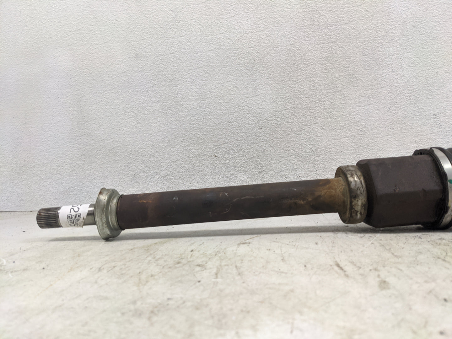 2013-2019 Ford Escape Axle Shaft Front Passenger Cv C/v - Oemusedautoparts1.com