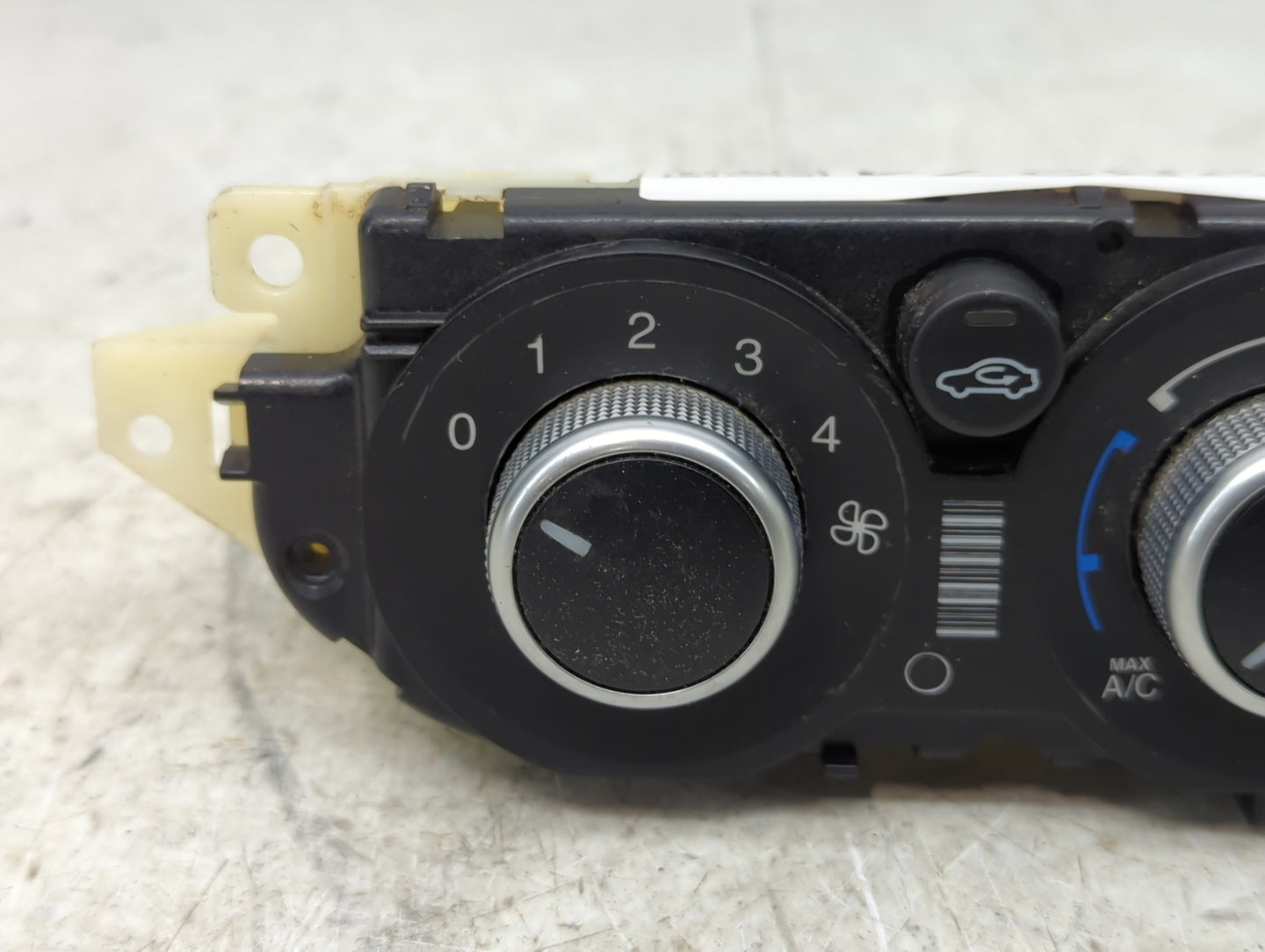 2013-2016 Ford Escape Climate Control Module Temperature AC/Heater Replacement P/N:CJ5T-19980-CK Fits Fits 2013 2014 2015 20