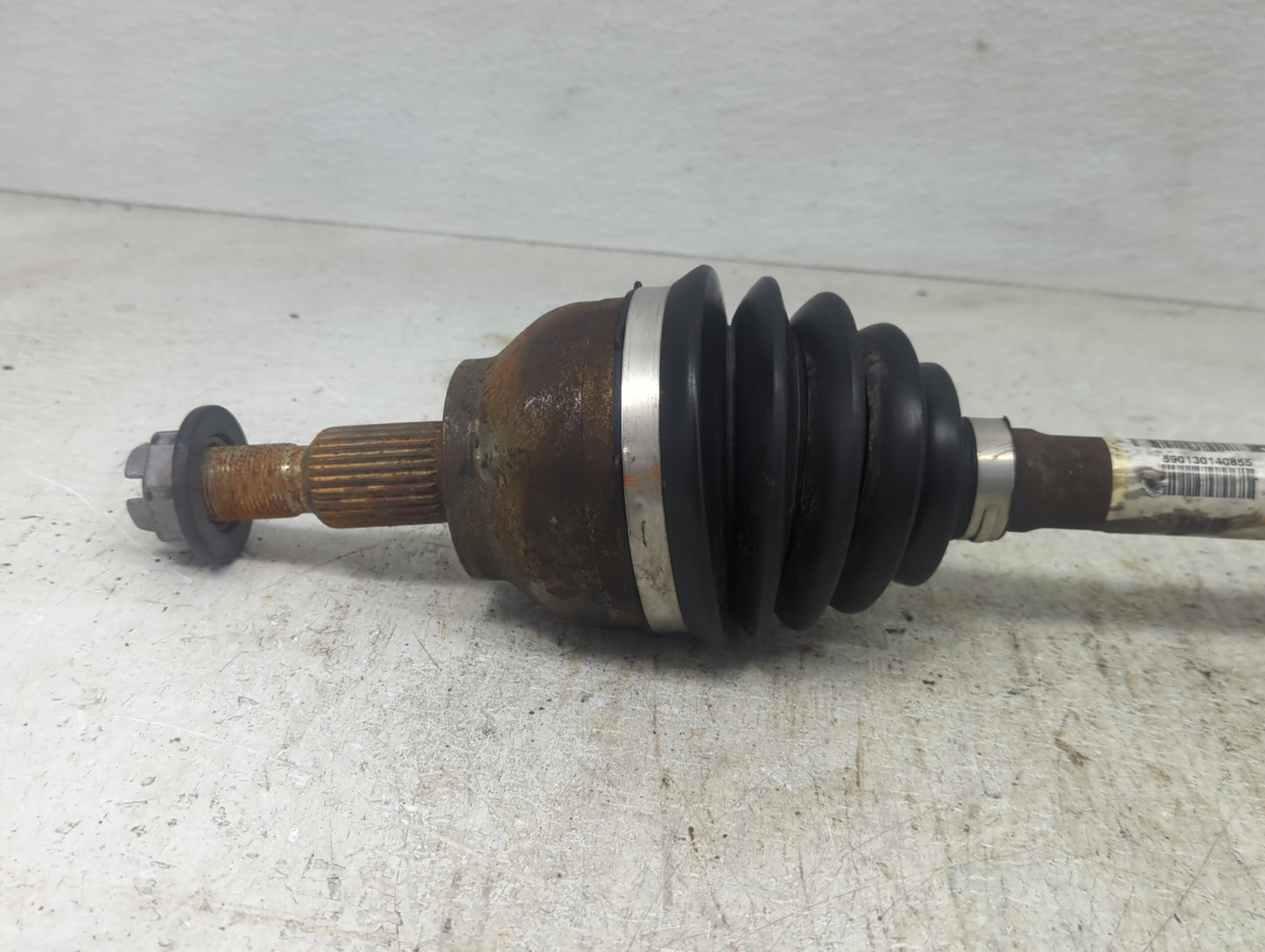2013-2019 Ford Escape Axle Shaft Front Passenger Cv C/v - Oemusedautoparts1.com