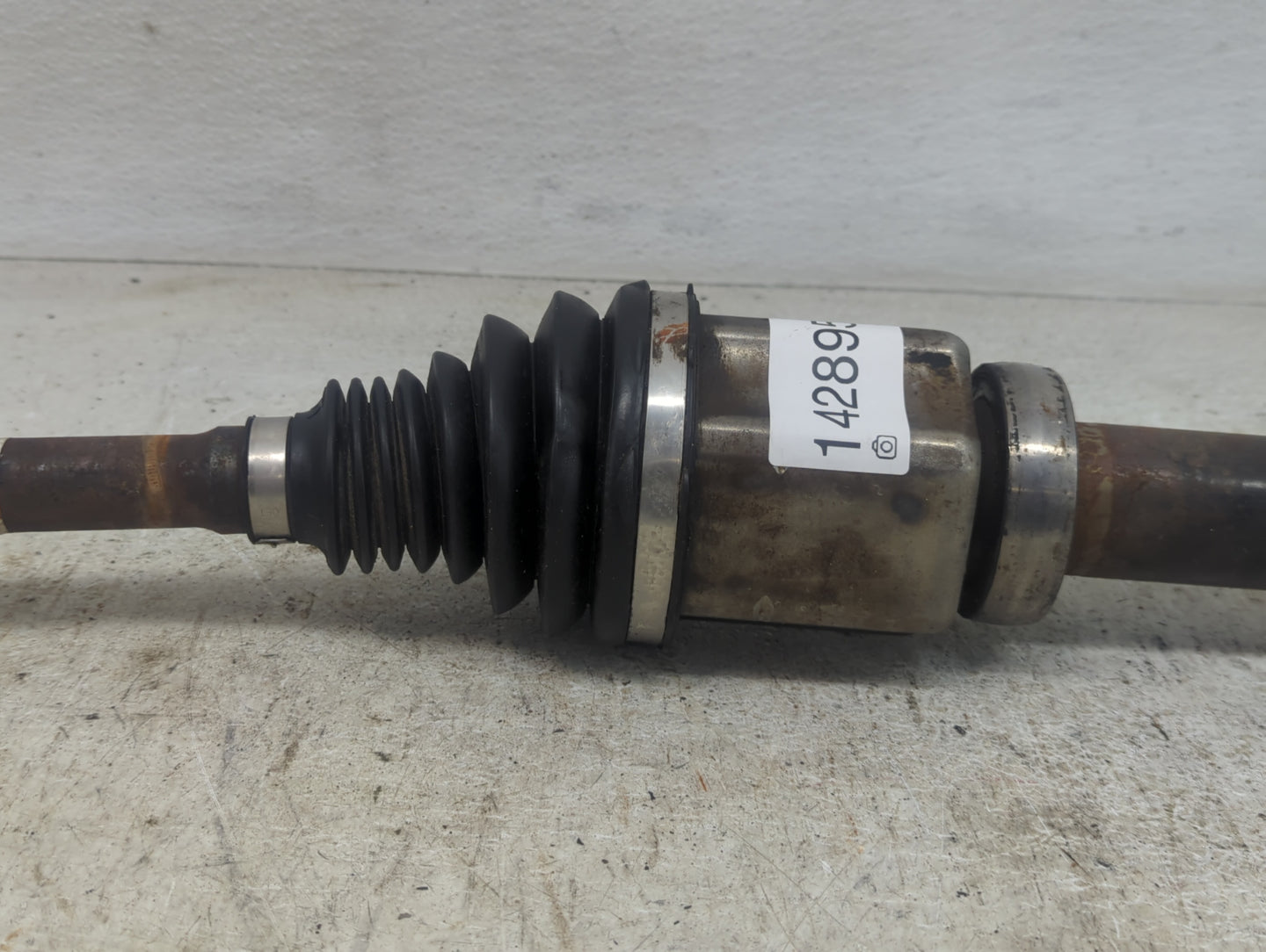 2013-2019 Ford Escape Axle Shaft Front Passenger Cv C/v - Oemusedautoparts1.com