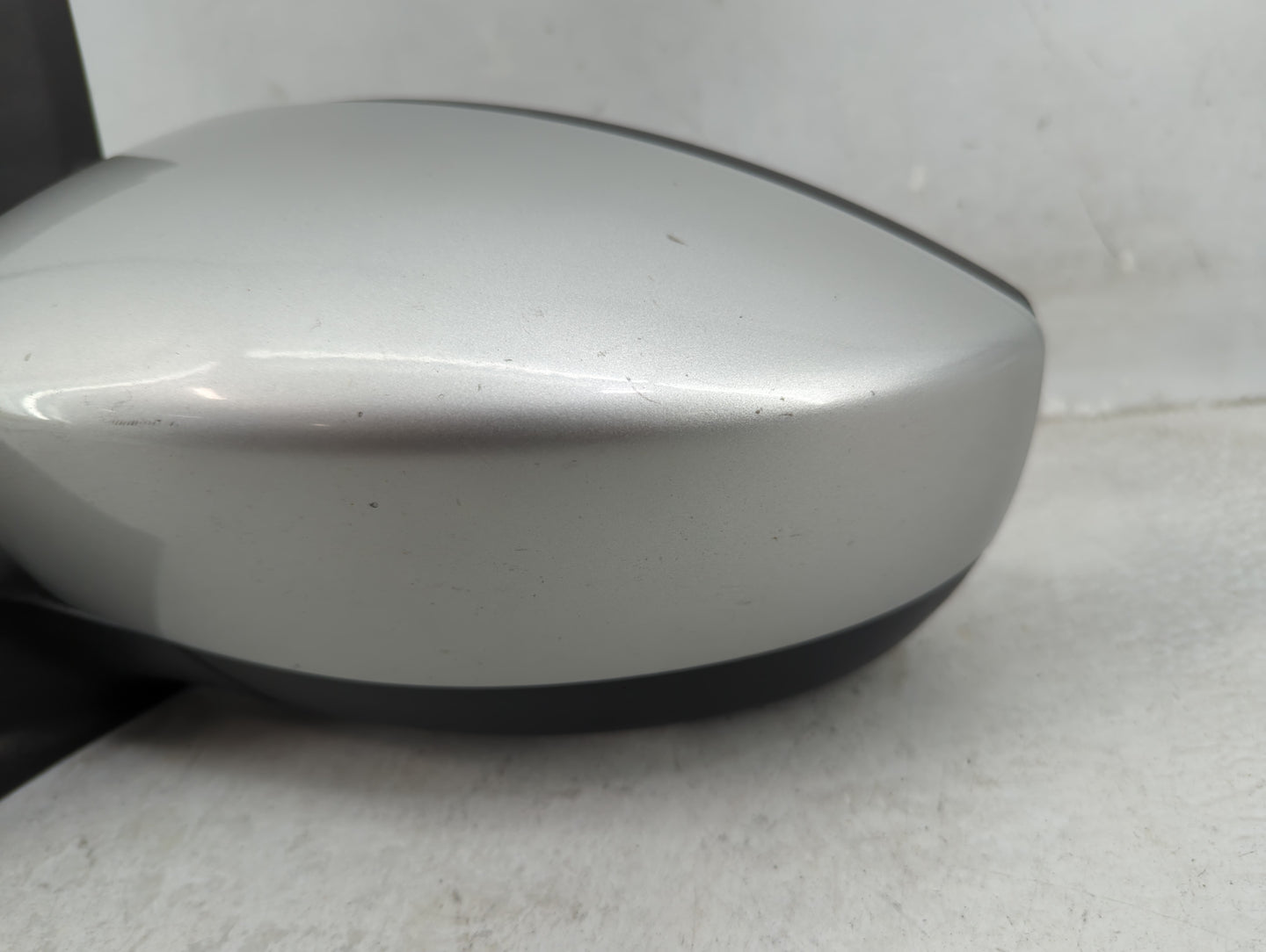 2013-2016 Ford Escape Driver Side View Mirror - Left Door Mirror OEM Used - Oemusedautoparts1.com