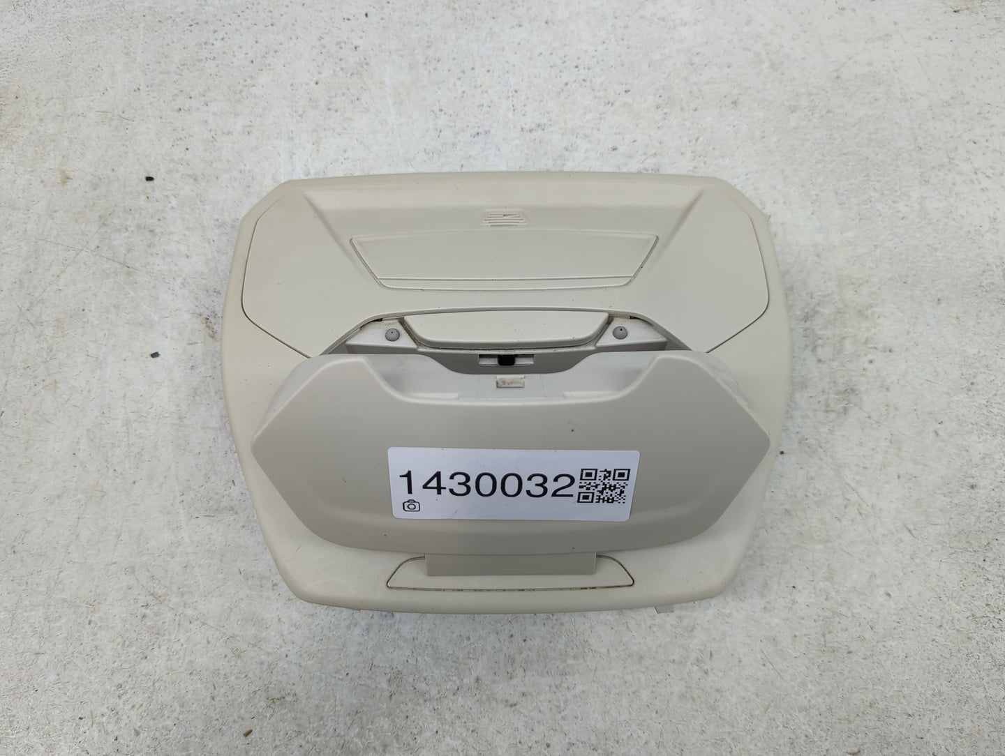 2014 Ford Escape Overhead Console W/rear Climate Control Tan - Oemusedautoparts1.com