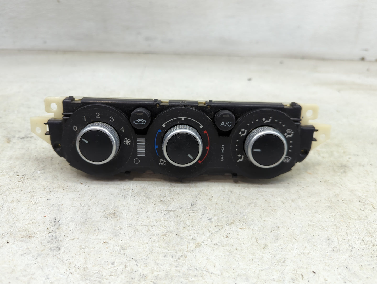 2013-2016 Ford Escape Climate Control Module Temperature AC/Heater Replacement P/N:CJ5T-19980-CK Fits Fits 2013 2014 2015 20