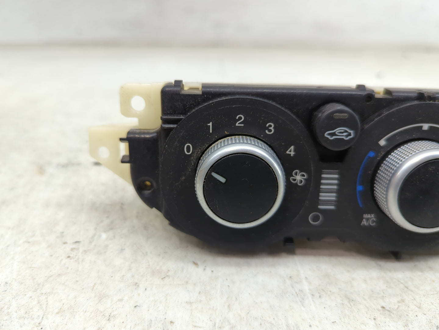 2013-2016 Ford Escape Climate Control Module Temperature AC/Heater Replacement P/N:CJ5T-19980-CK Fits Fits 2013 2014 2015 20
