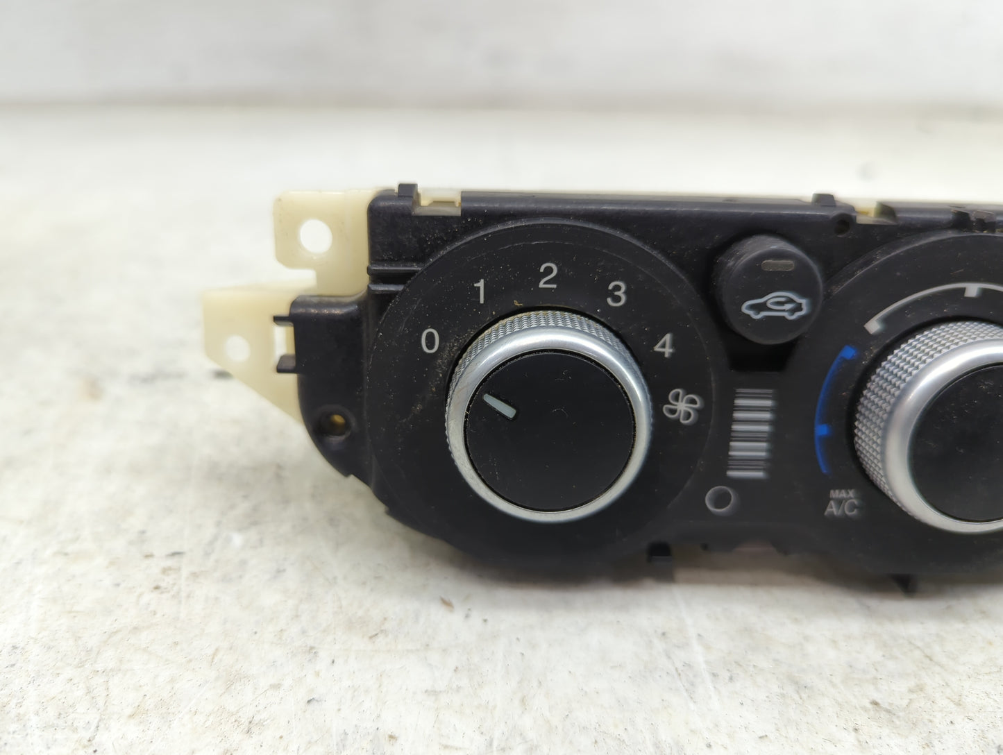 2013-2016 Ford Escape Climate Control Module Temperature AC/Heater Replacement P/N:CJ5T-19980-CK Fits Fits 2013 2014 2015 20