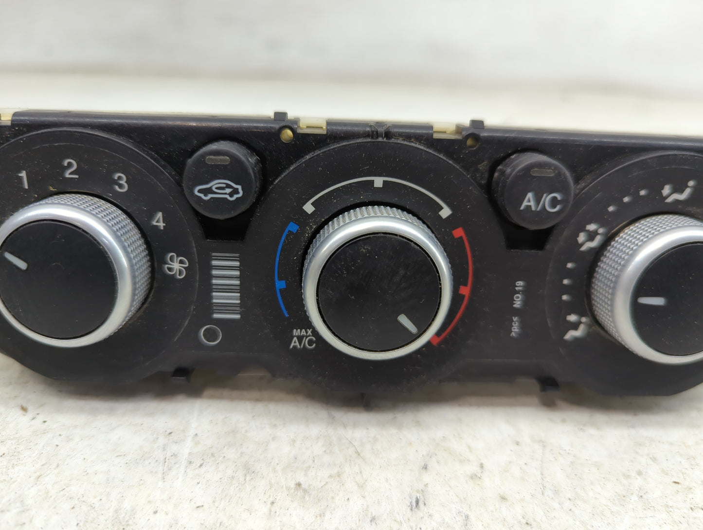 2013-2016 Ford Escape Climate Control Module Temperature AC/Heater Replacement P/N:CJ5T-19980-CK Fits Fits 2013 2014 2015 20