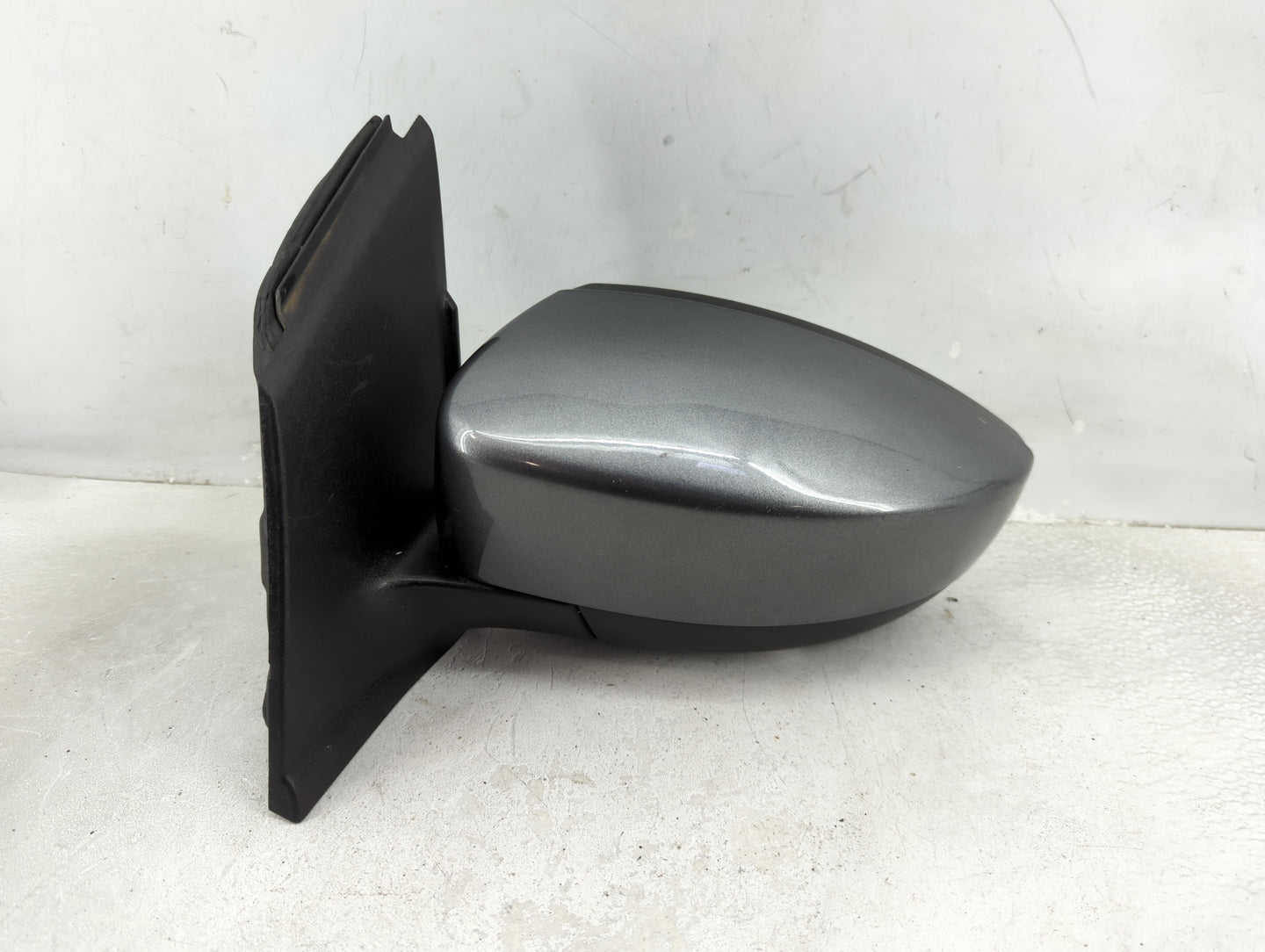 2013-2016 Ford Escape Driver Side View Mirror - Left Door Mirror OEM Used - Oemusedautoparts1.com
