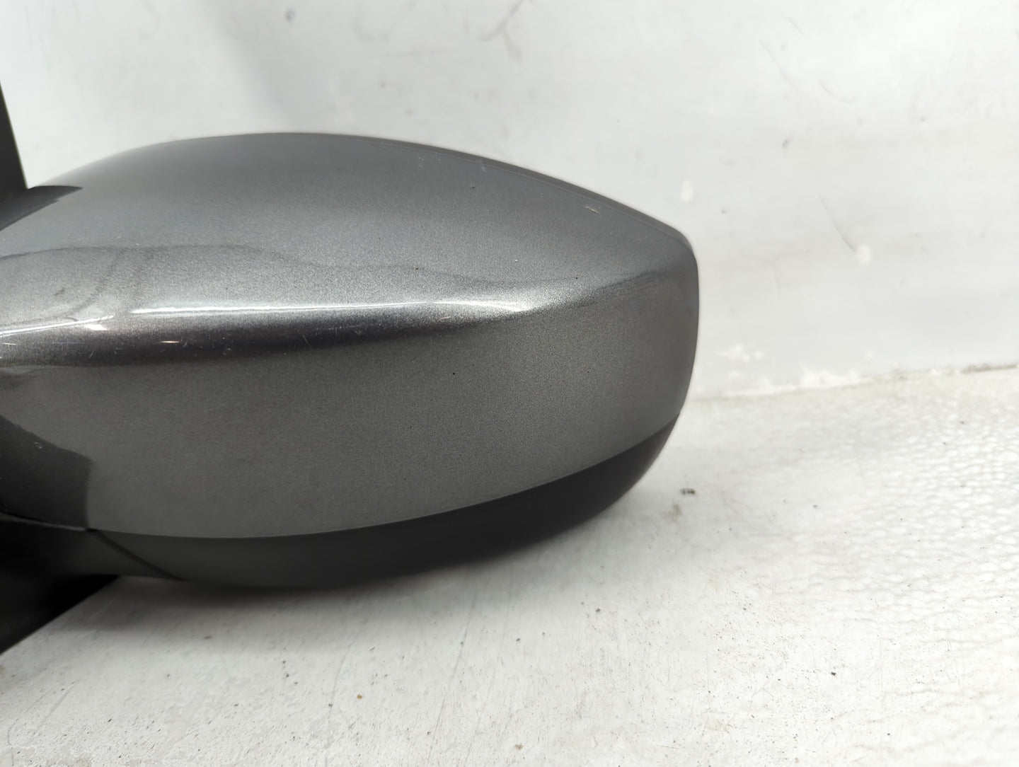 2013-2016 Ford Escape Driver Side View Mirror - Left Door Mirror OEM Used - Oemusedautoparts1.com