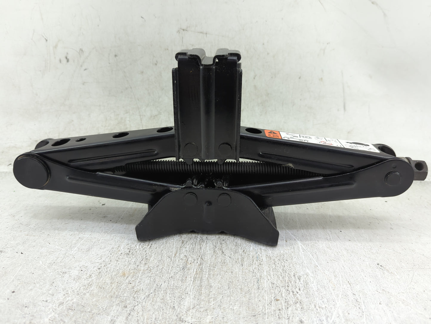 2014 Ford Escape Spare Scissor Car Jack 1431553 - Oemusedautoparts1.com