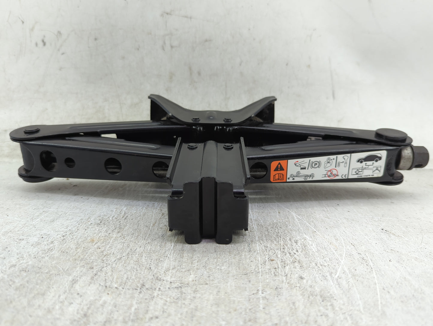 2014 Ford Escape Spare Scissor Car Jack 1431553 - Oemusedautoparts1.com