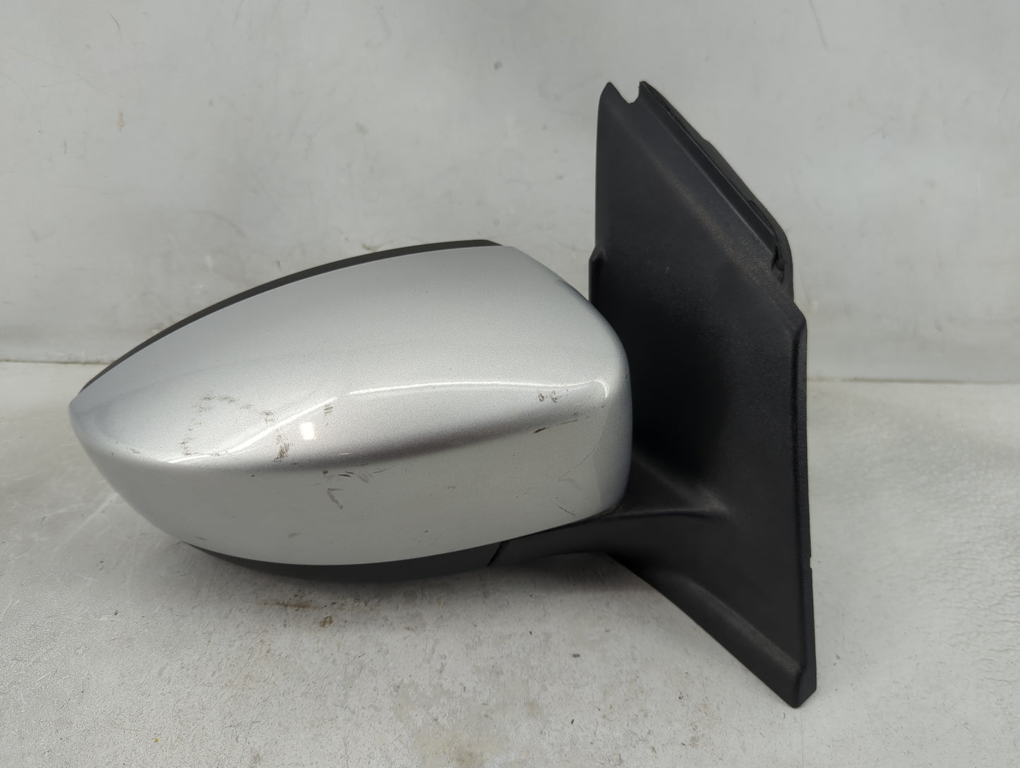 2013-2016 Ford Escape Passenger Side View Mirror - Right Door Mirror OEM Used - Oemusedautoparts1.com