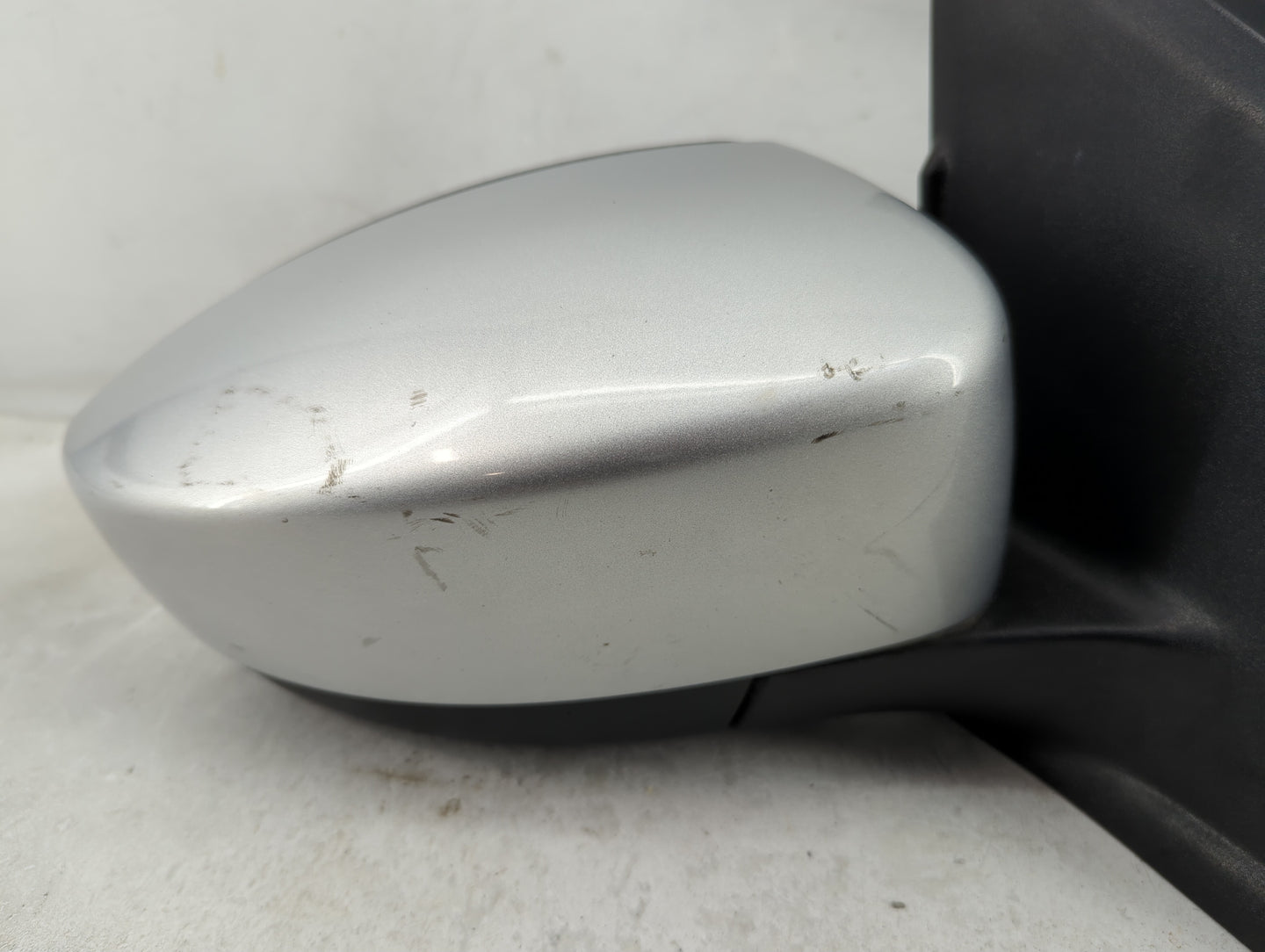 2013-2016 Ford Escape Passenger Side View Mirror - Right Door Mirror OEM Used - Oemusedautoparts1.com