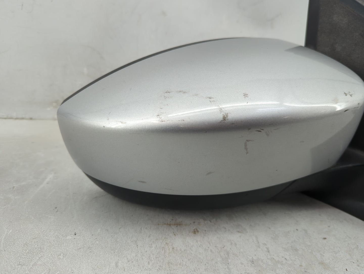 2013-2016 Ford Escape Passenger Side View Mirror - Right Door Mirror OEM Used - Oemusedautoparts1.com