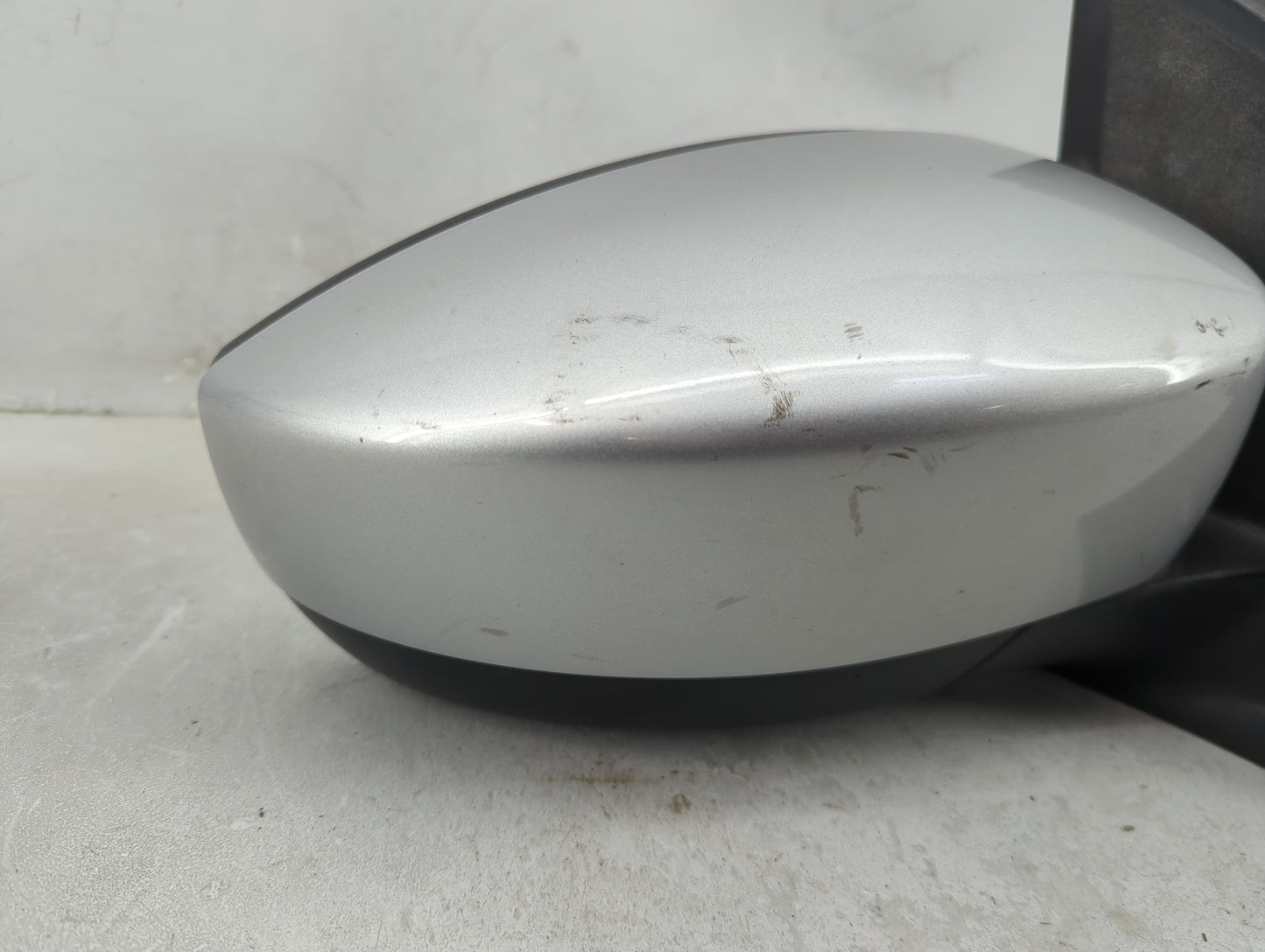 2013-2016 Ford Escape Passenger Side View Mirror - Right Door Mirror OEM Used - Oemusedautoparts1.com