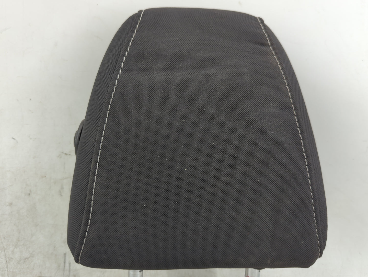 2013-2015 Ford Escape Headrest Head Rest Front Driver Seat Black - Oemusedautoparts1.com