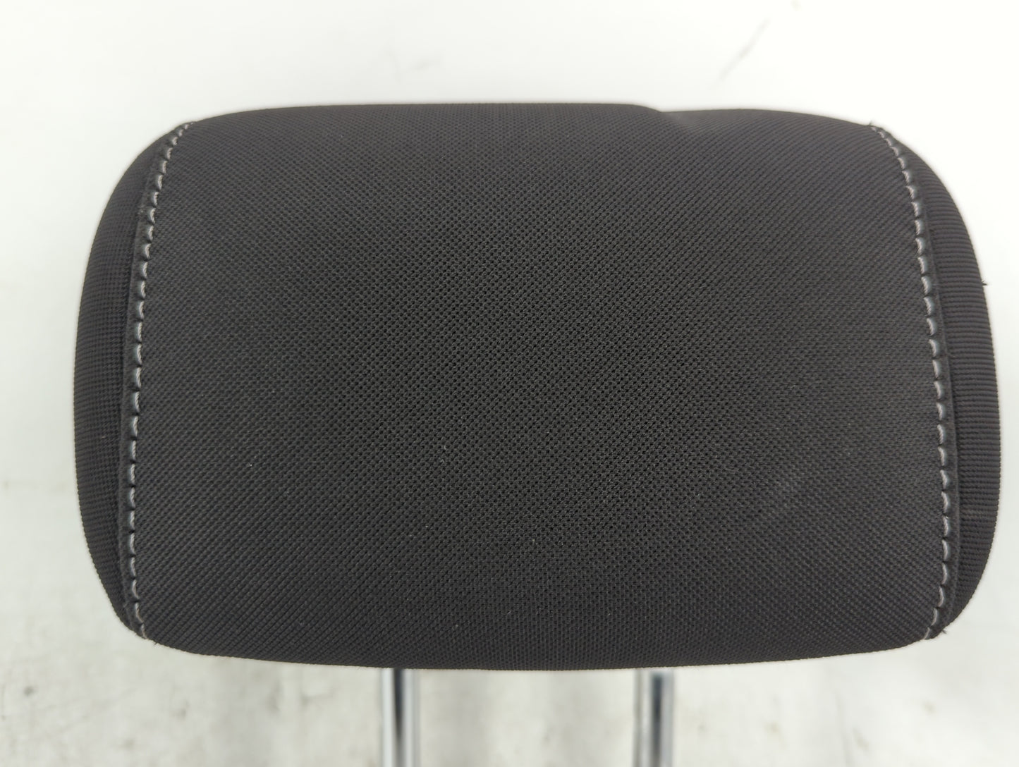2013-2015 Ford Escape Headrest Head Rest Front Driver Seat Black - Oemusedautoparts1.com