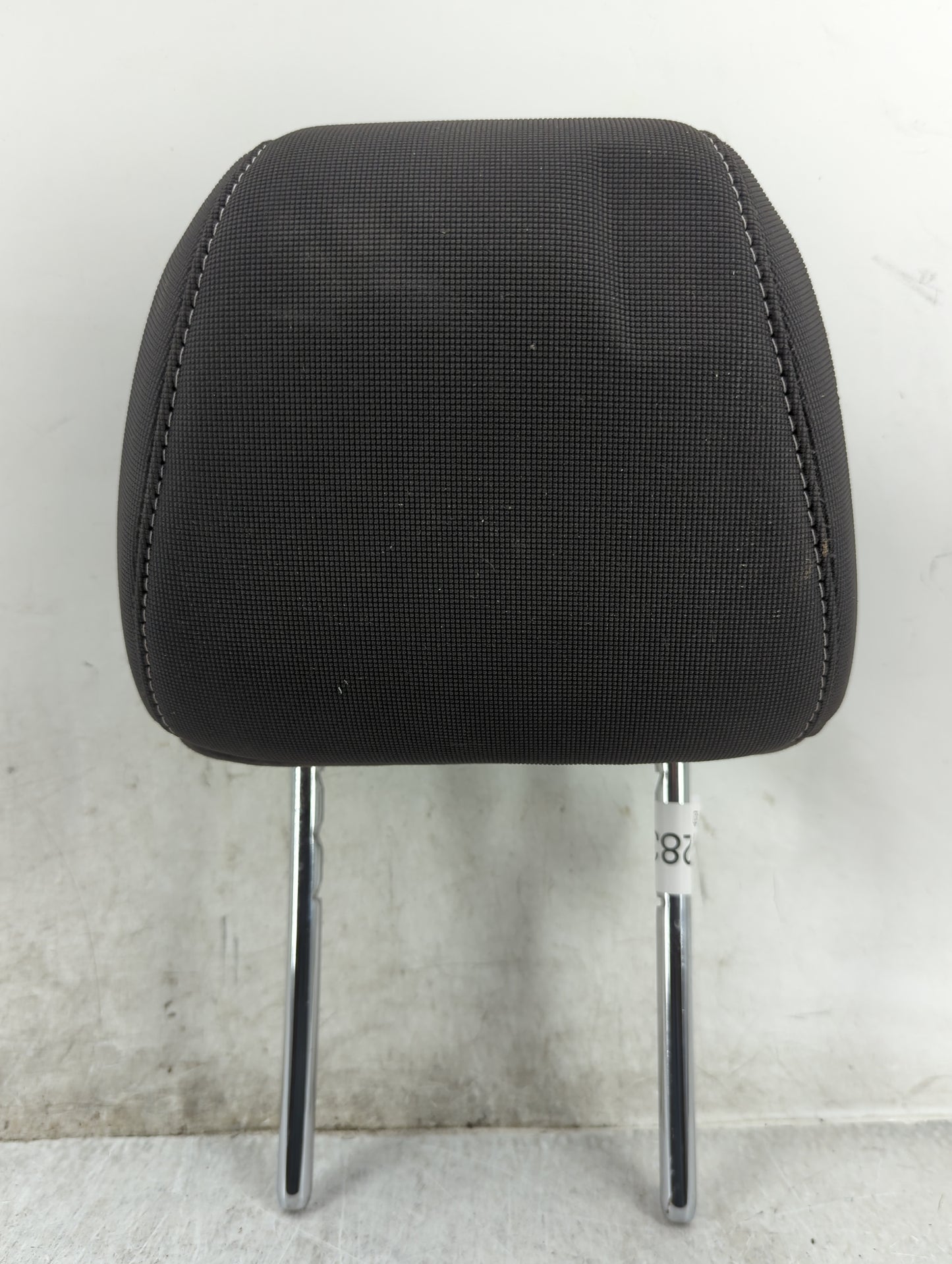 2013-2015 Ford Escape Headrest Head Rest Front Driver Seat Black - Oemusedautoparts1.com