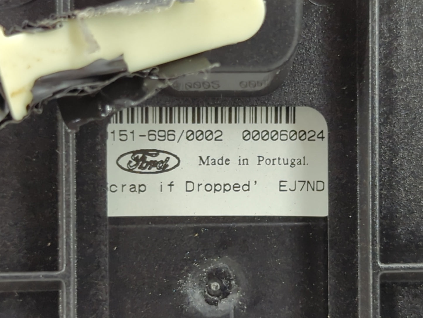 2013-2016 Ford Escape Radio Control Panel Black - Oemusedautoparts1.com