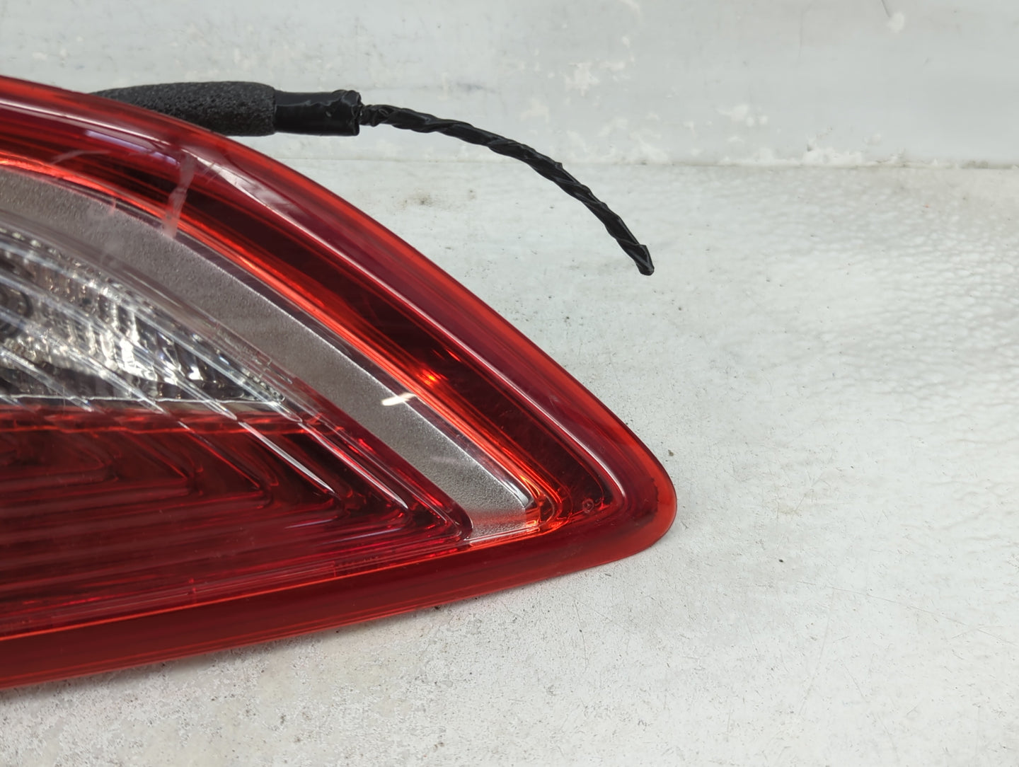 2013-2016 Ford Escape Tail Light Assembly Passenger Right OEM P/N:CJ5X-15515-A Fits Fits 2013 2014 2015 2016 OEM Used Auto P
