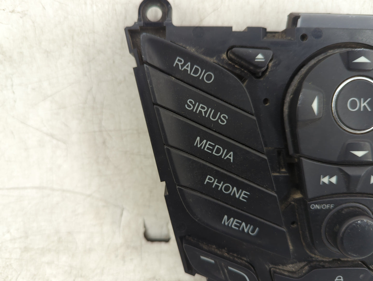 2013-2016 Ford Escape Radio Control Panel - Oemusedautoparts1.com