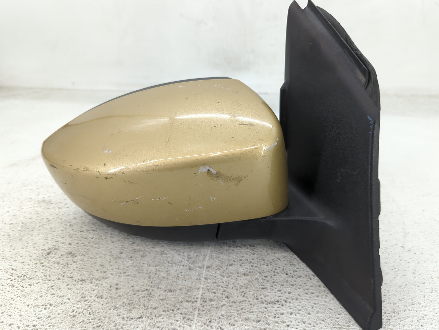 2013-2016 Ford Escape Passenger Side View Mirror - Right Door Mirror OEM Used - Oemusedautoparts1.com