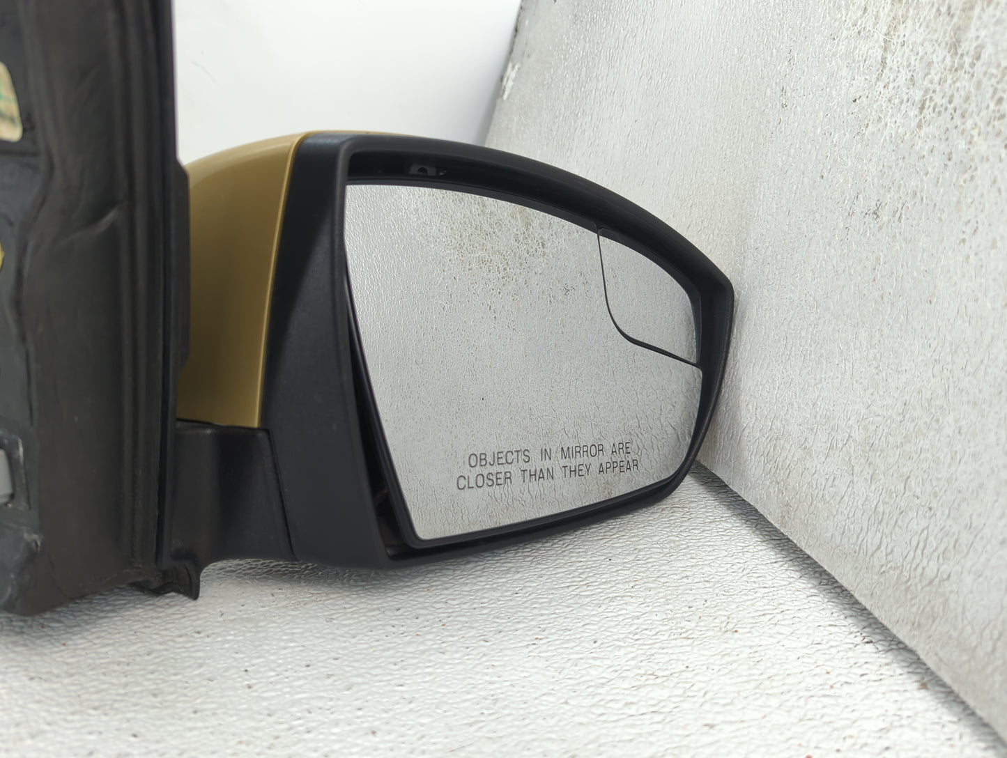 2013-2016 Ford Escape Passenger Side View Mirror - Right Door Mirror OEM Used - Oemusedautoparts1.com
