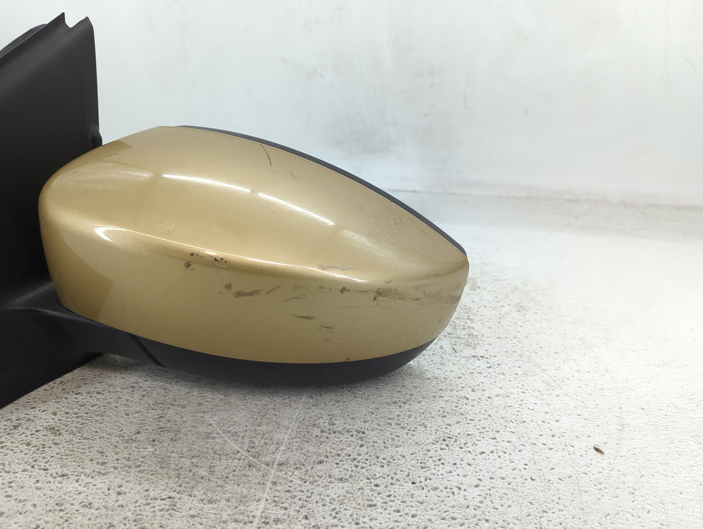 2013-2016 Ford Escape Driver Side View Mirror - Left Door Mirror OEM Used - Oemusedautoparts1.com