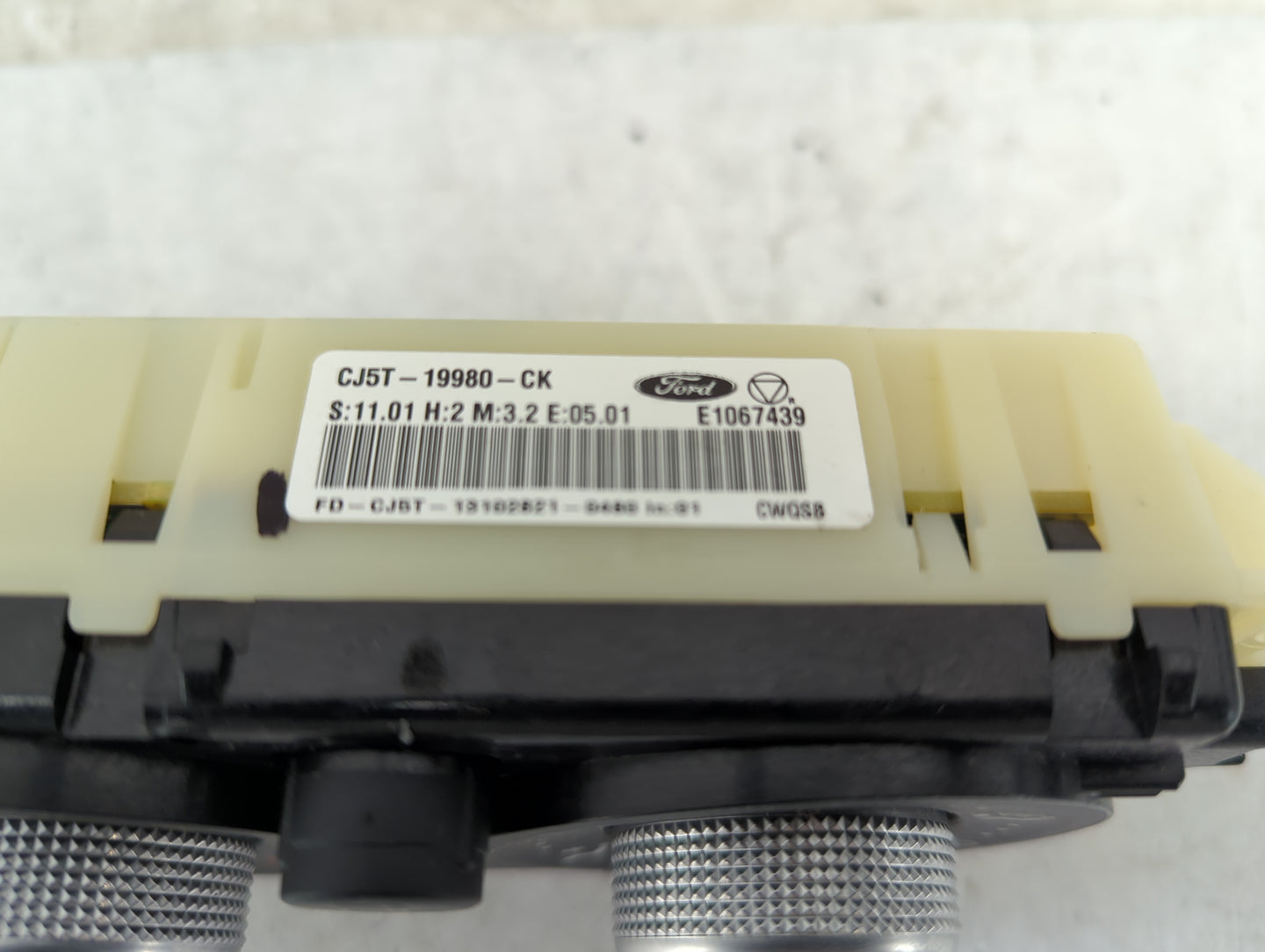 2013-2016 Ford Escape Climate Control Module Temperature AC/Heater Replacement P/N:CJ5T-19980-CK Fits Fits 2013 2014 2015 20