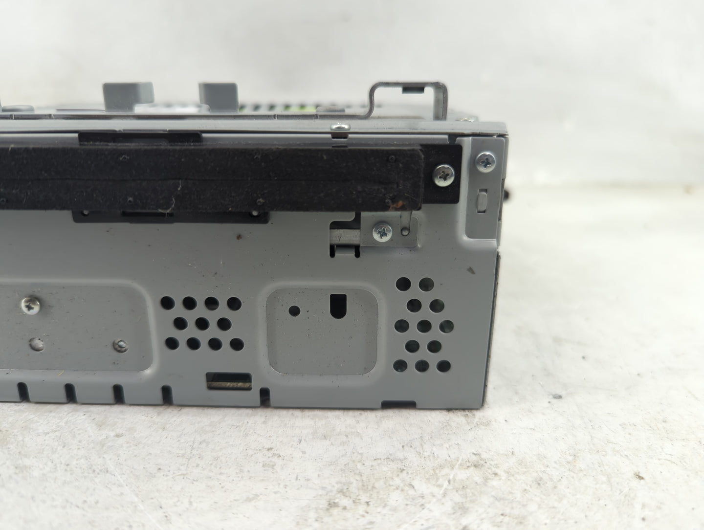 2013-2015 Ford Escape Radio AM FM Cd Player Receiver Replacement Fits Fits 2013 2014 2015 OEM Used Auto Parts - Oemusedautop