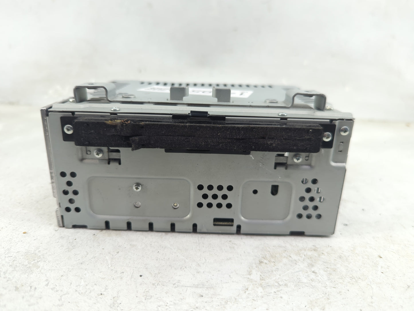 2013-2015 Ford Escape Radio AM FM Cd Player Receiver Replacement P/N:CJ5T-19C107-AE Fits Fits 2013 2014 2015 OEM Used Auto P