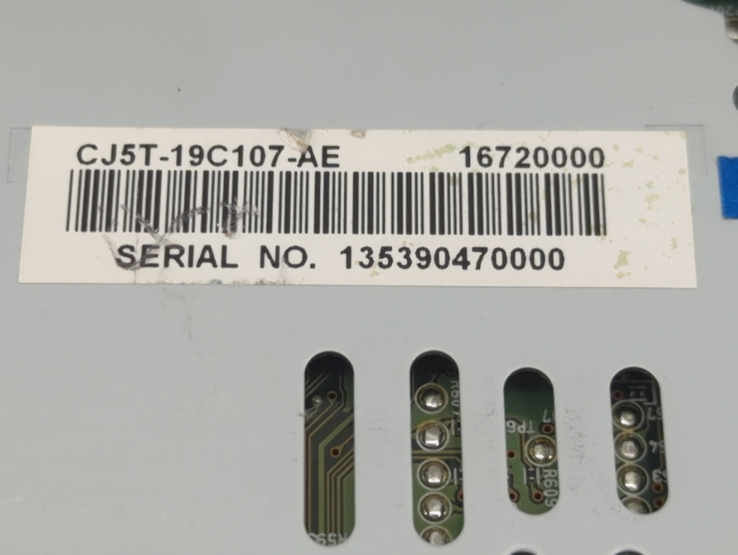 2013-2015 Ford Escape Radio AM FM Cd Player Receiver Replacement P/N:CJ5T-19C107-AE Fits Fits 2013 2014 2015 OEM Used Auto P