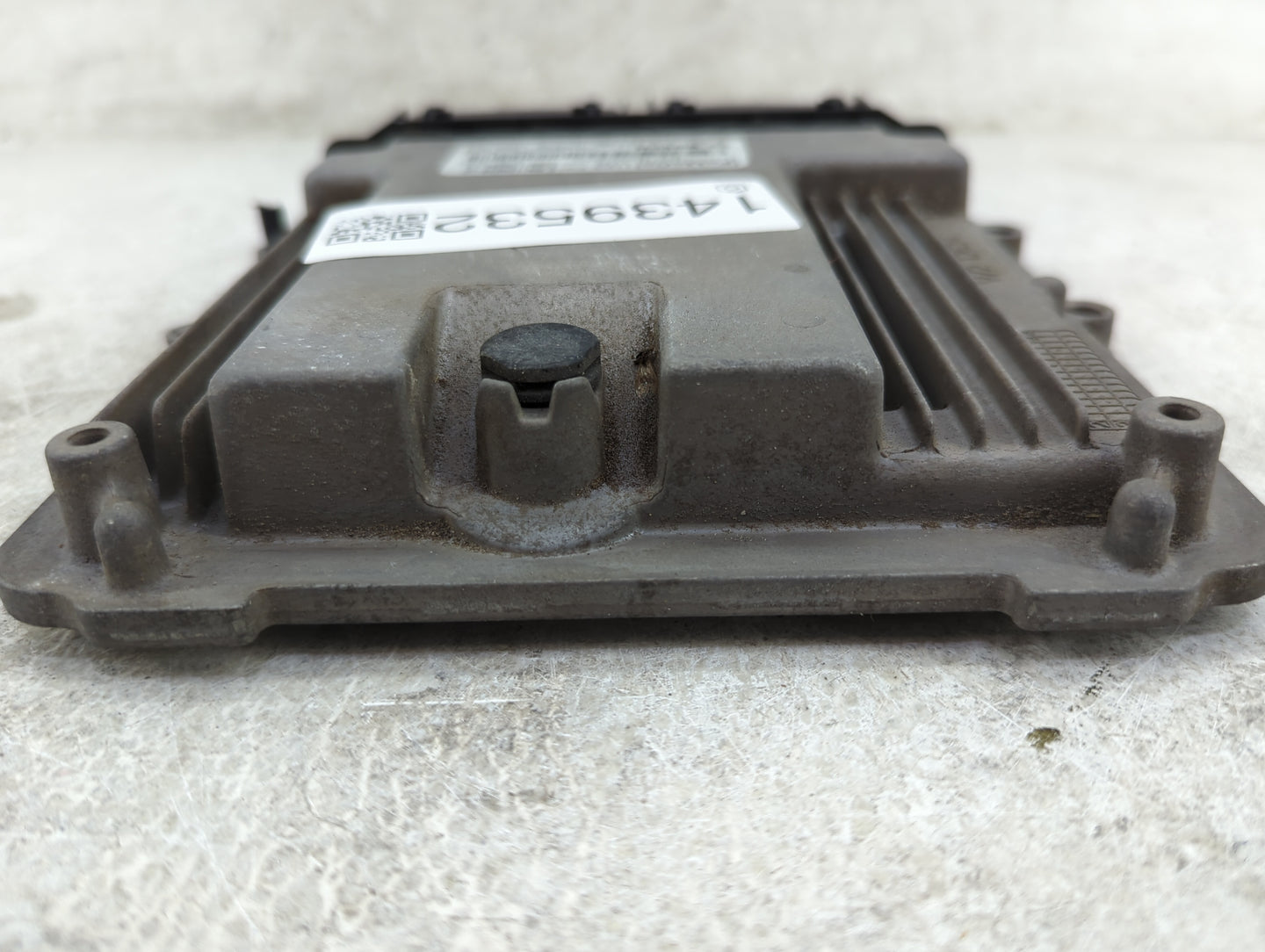 2013-2016 Ford Escape PCM Engine Control Computer ECU ECM PCU OEM P/N:EJ5A-12A650-UC CV6A-12B684-CA Fits Fits 2013 2014 2015