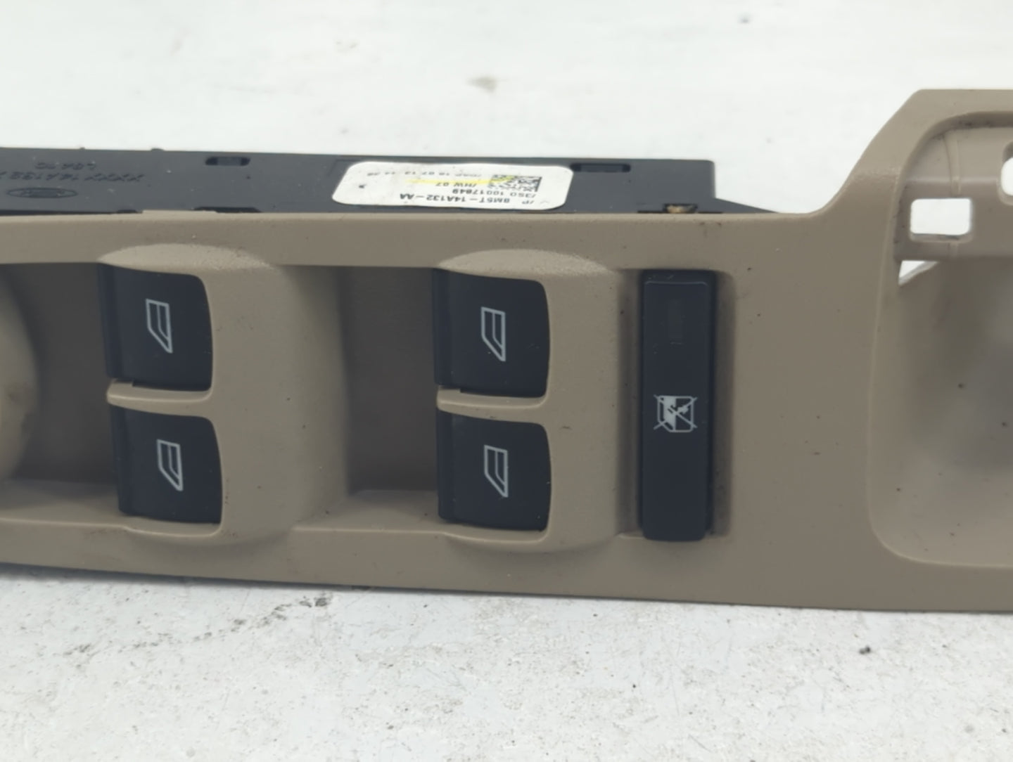 2013-2019 Ford Escape Master Power Window Switch Replacement Driver Side Left P/N:BM5T-14A132-AA Fits OEM Used Auto Parts - 