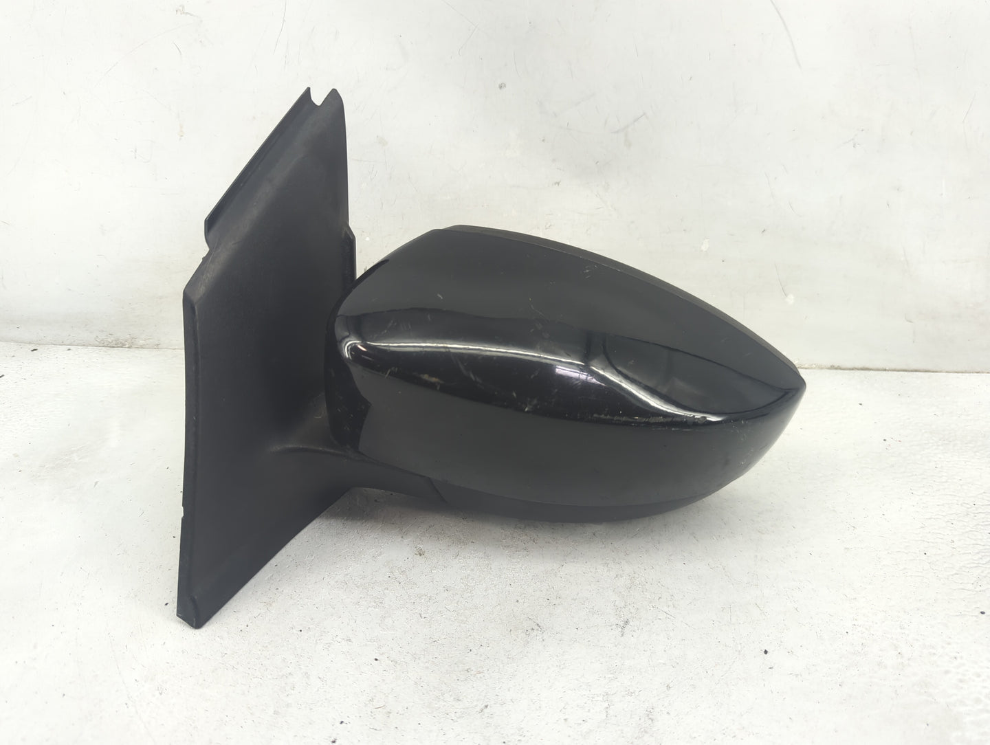 2013-2016 Ford Escape Driver Side View Mirror - Left Door Mirror OEM Used - Oemusedautoparts1.com