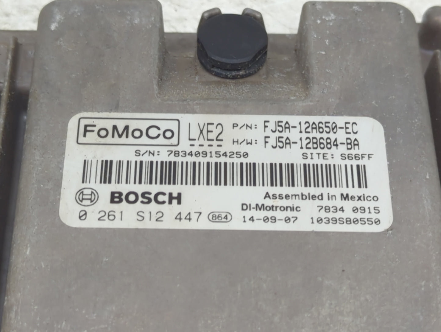 2014 Ford Escape PCM Engine Control Computer ECU ECM PCU OEM P/N:FJ5A-12A650-EC FJ5A-12B684-BA, 0261S12447, 0U5T-14A604-BA F