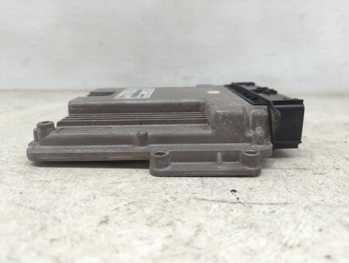 2014 Ford Escape PCM Engine Control Computer ECU ECM PCU OEM P/N:FJ5A-12A650-EC FJ5A-12B684-BA, 0261S12447, 0U5T-14A604-BA F