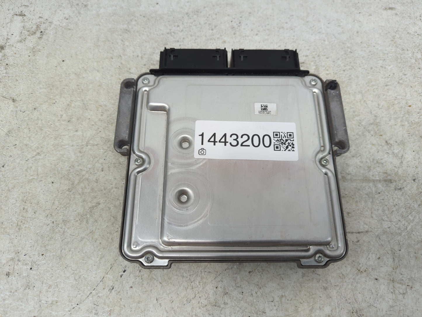 2014 Ford Escape PCM Engine Control Computer ECU ECM PCU OEM P/N:FJ5A-12A650-EC FJ5A-12B684-BA, 0261S12447, 0U5T-14A604-BA F