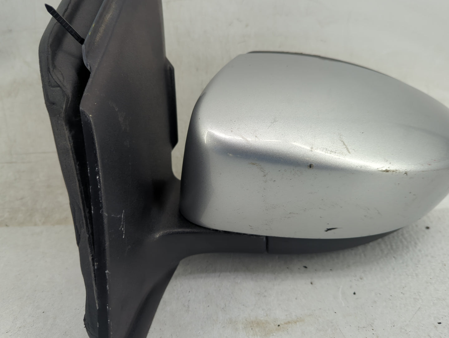 2013-2016 Ford Escape Driver Side View Mirror - Left Door Mirror OEM Used - Oemusedautoparts1.com