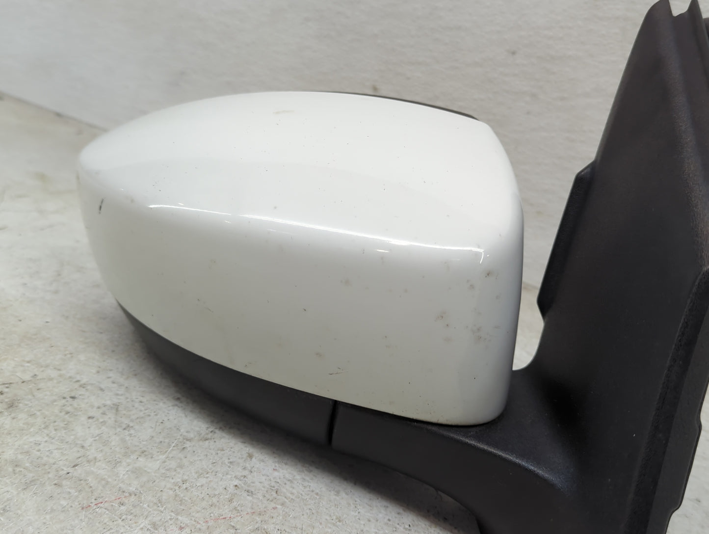 2013-2016 Ford Escape Passenger Side View Mirror - Right Door Mirror OEM Used - Oemusedautoparts1.com