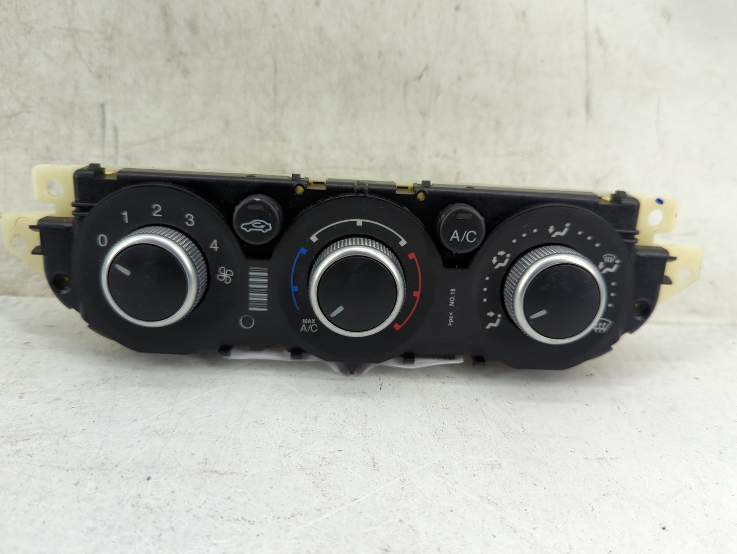 2013-2016 Ford Escape Climate Control Module Temperature AC/Heater Replacement P/N:CJ5T-19930-CK FD-CJ5T-13082311-0648 Fits 