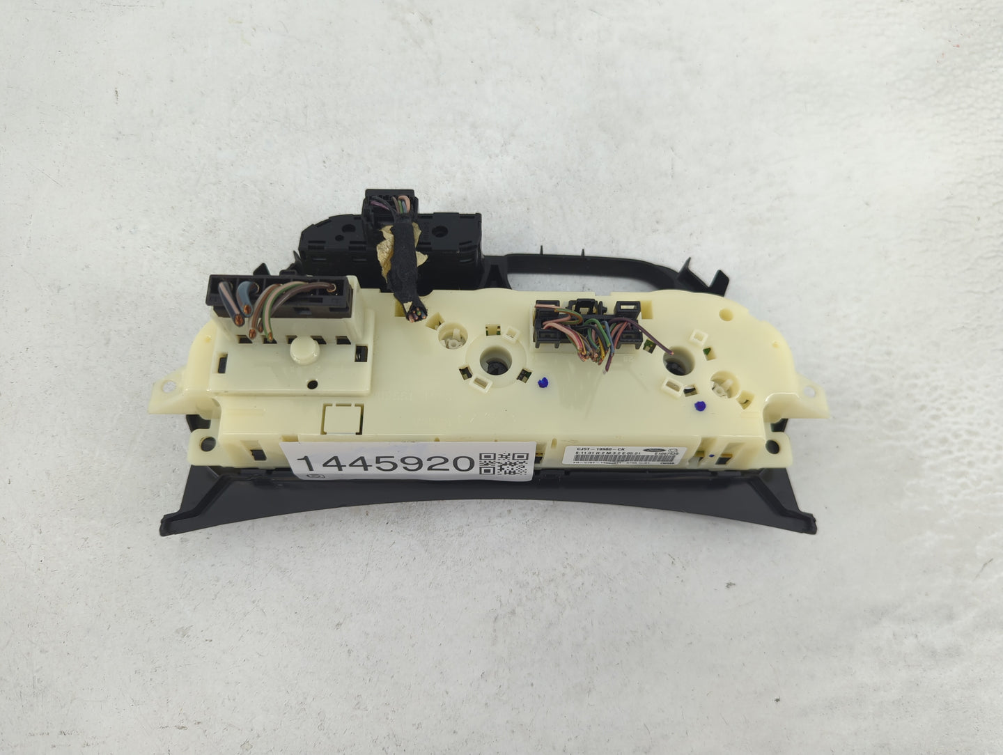 2013-2016 Ford Escape Climate Control Module Temperature AC/Heater Replacement P/N:CJ5T-19980-CK Fits Fits 2013 2014 2015 20