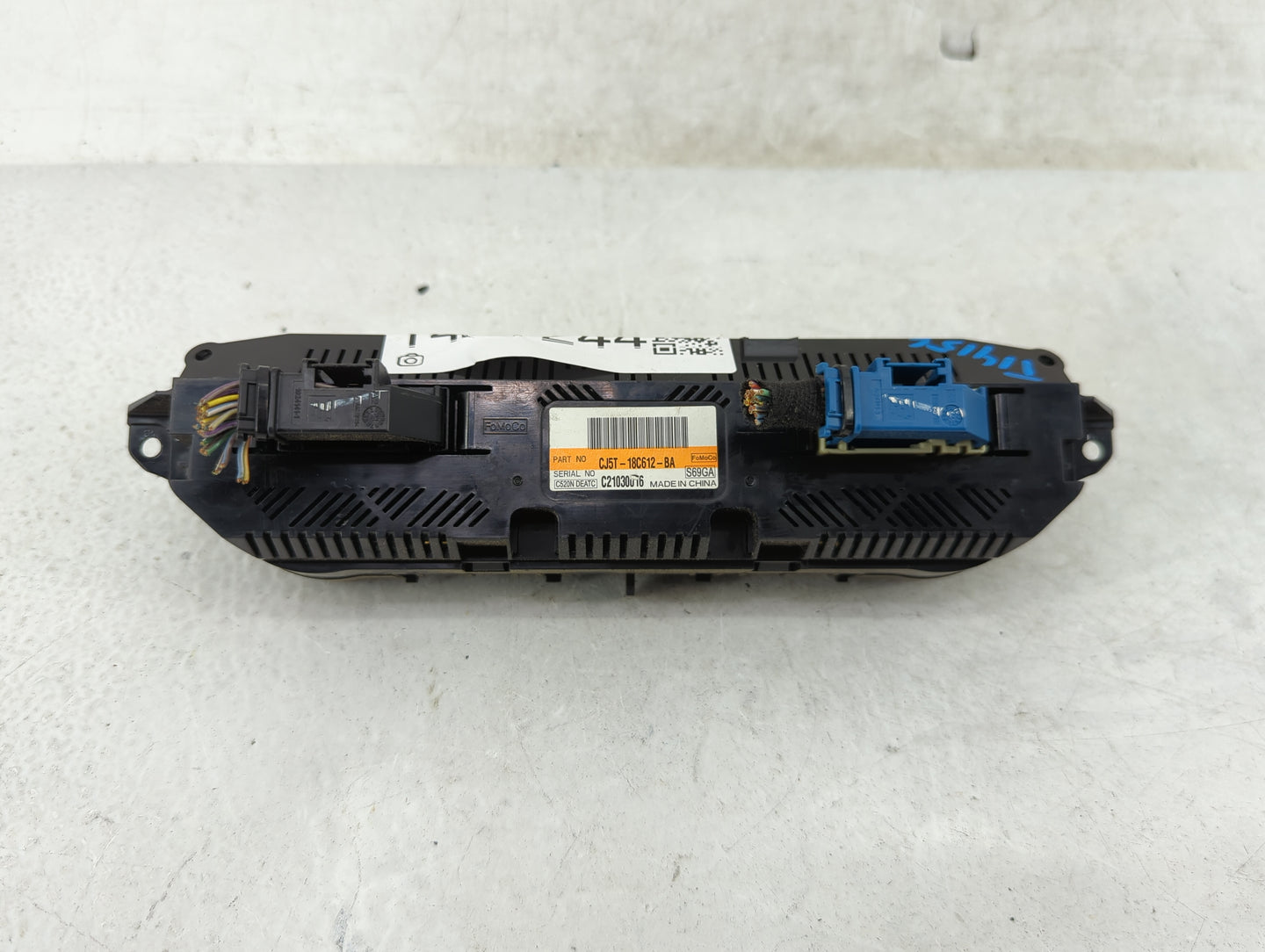 2013-2015 Ford Escape Climate Control Module Temperature AC/Heater Replacement P/N:CJ5T-18C612-BA Fits Fits 2013 2014 2015 O