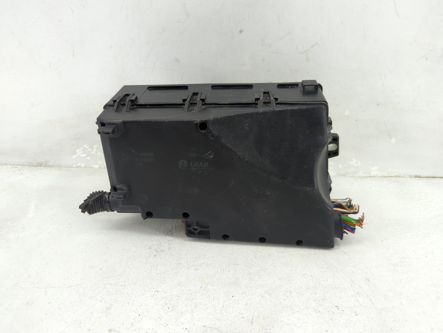 2013-2016 Ford Escape Fusebox Fuse Box Panel Relay Module P/N:AV6T-14A067-AD AV6T-14A067-AC Fits Fits 2013 2014 2015 2016 OE